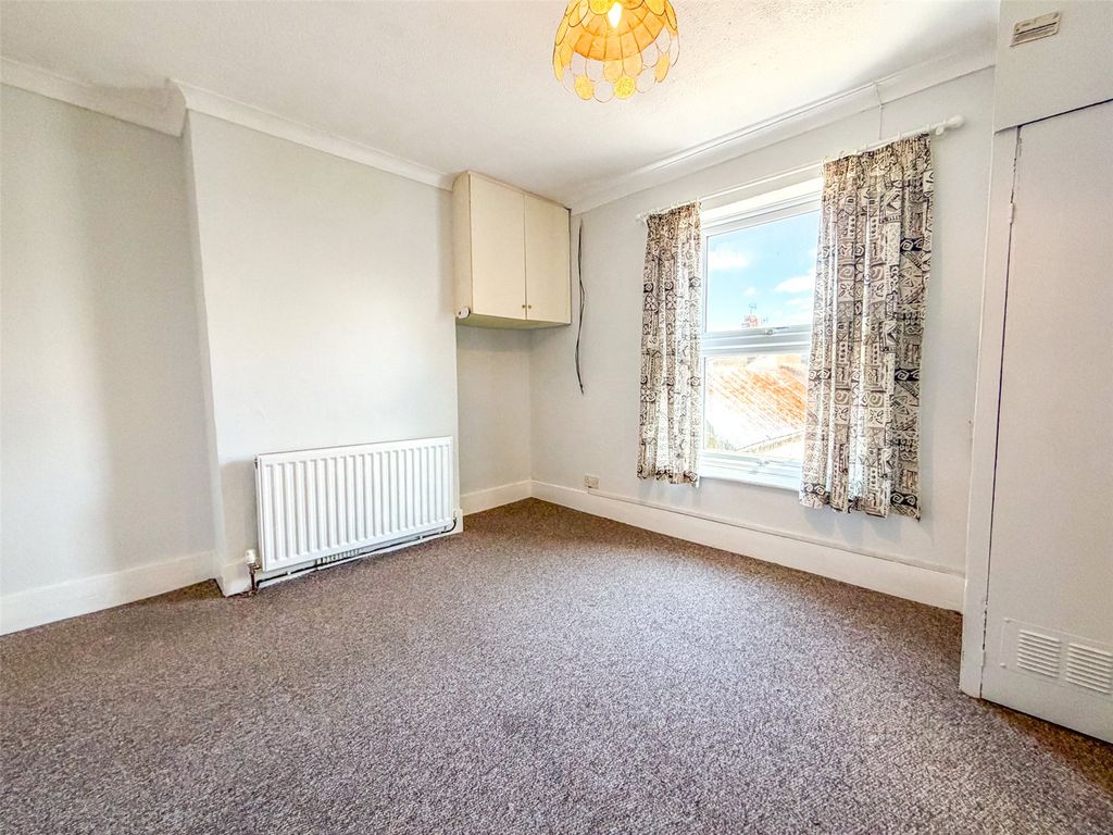 Additional image 8 of 3 bed semi-detached house for saleVine Street, Aldershot, Hampshire GU11