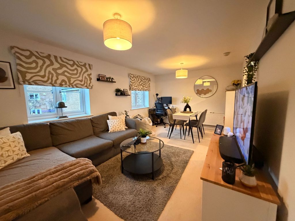 Property photo 2 of 7