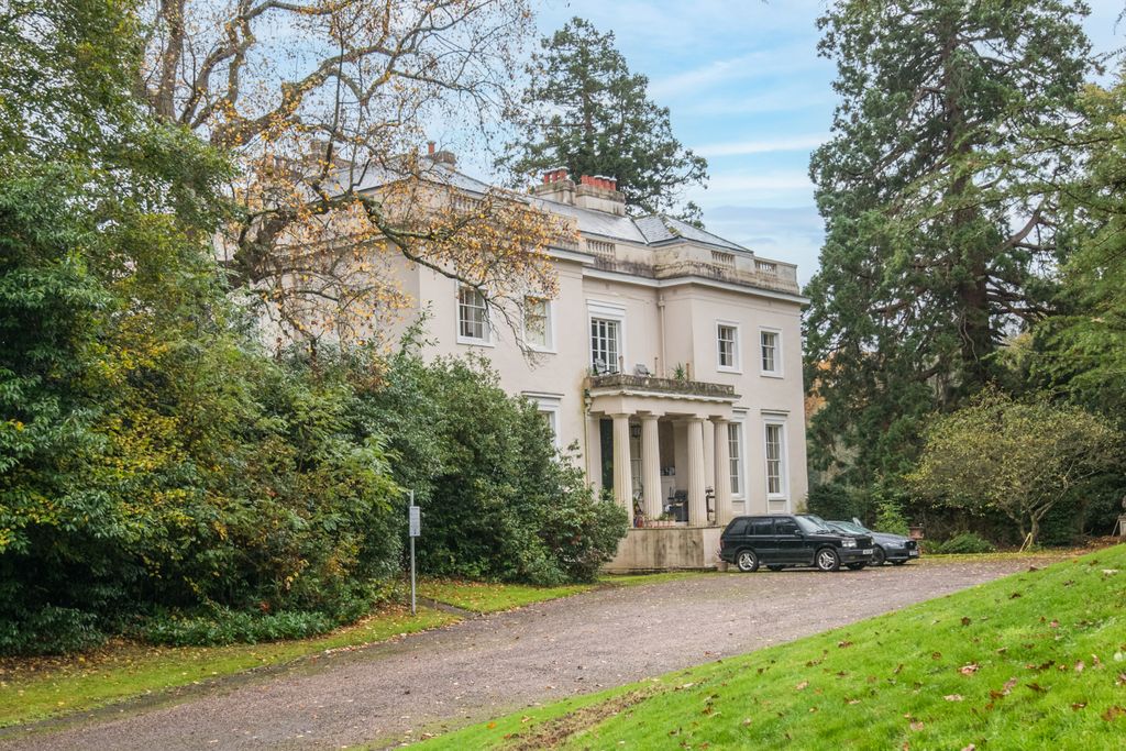 Property photo 1 of 23