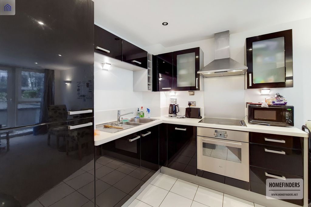 Property photo 2 of 10 Photo 1