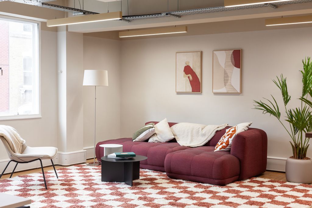 Property photo 2 of 13 Photo 3