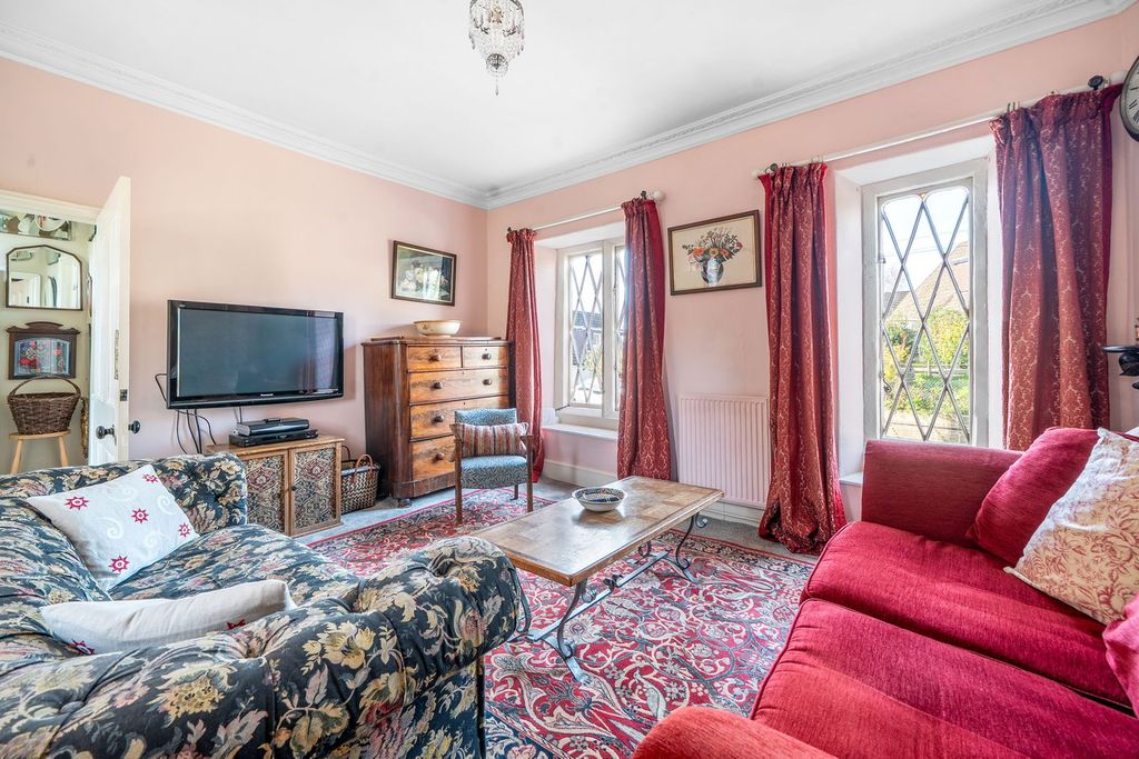 Property photo 3 of 26