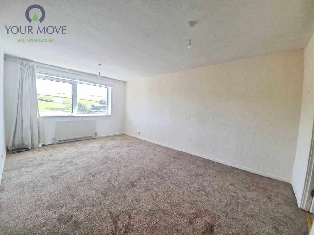 Property photo 3 of 9 Pbox-Img.Jpg