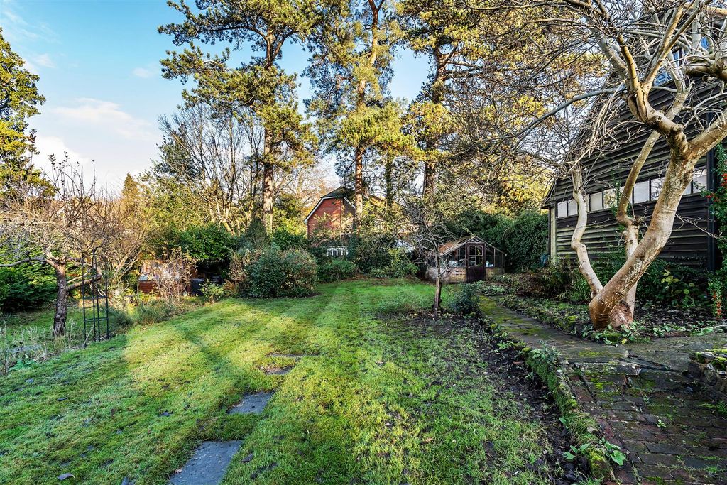 Property photo 3 of 29 Brasiers-Cottage-6.Jpg