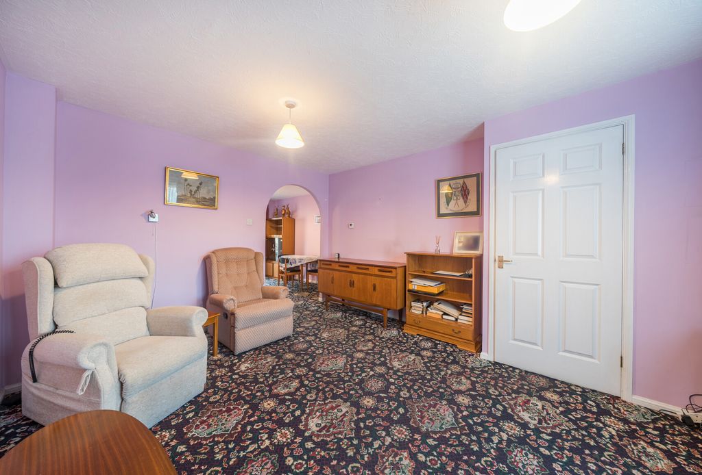 Property photo 3 of 22 1418676-22-699F39...