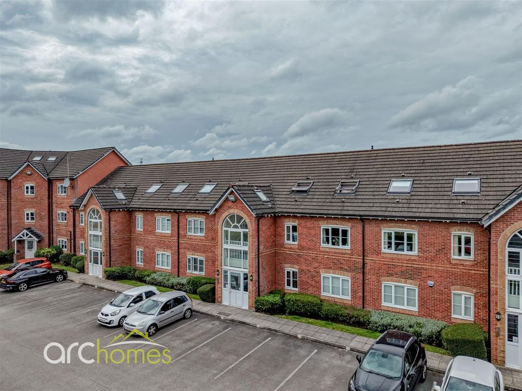 Property photo 1 of 17 Gadfieldgrove-1.Jpg