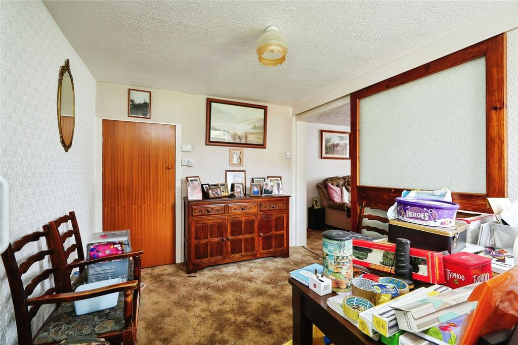 Property photo 3 of 26 Picture No. 12