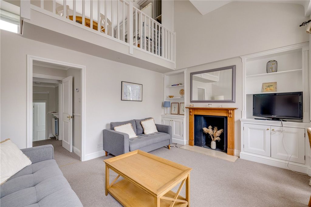 Property photo 2 of 11 Picture No. 03