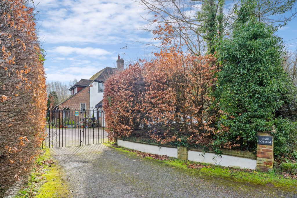 Property photo 1 of 17 Dsc05770 (2)