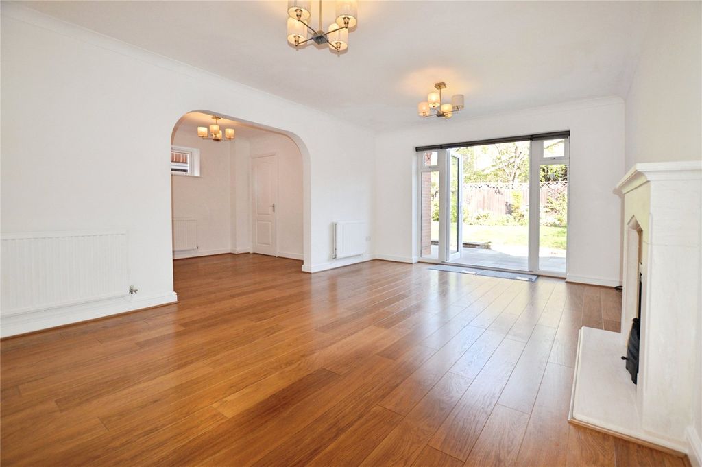 Property photo 2 of 16 Picture No. 06