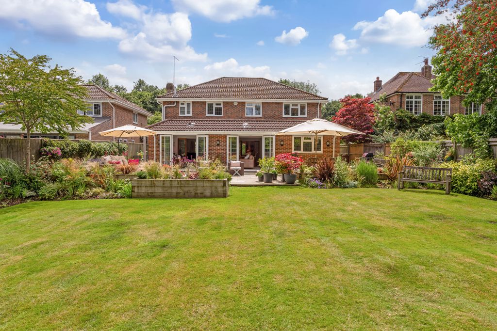 Property photo 1 of 19