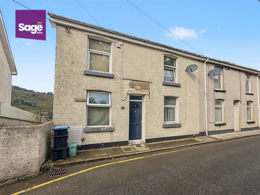 Property photo 1 of 24