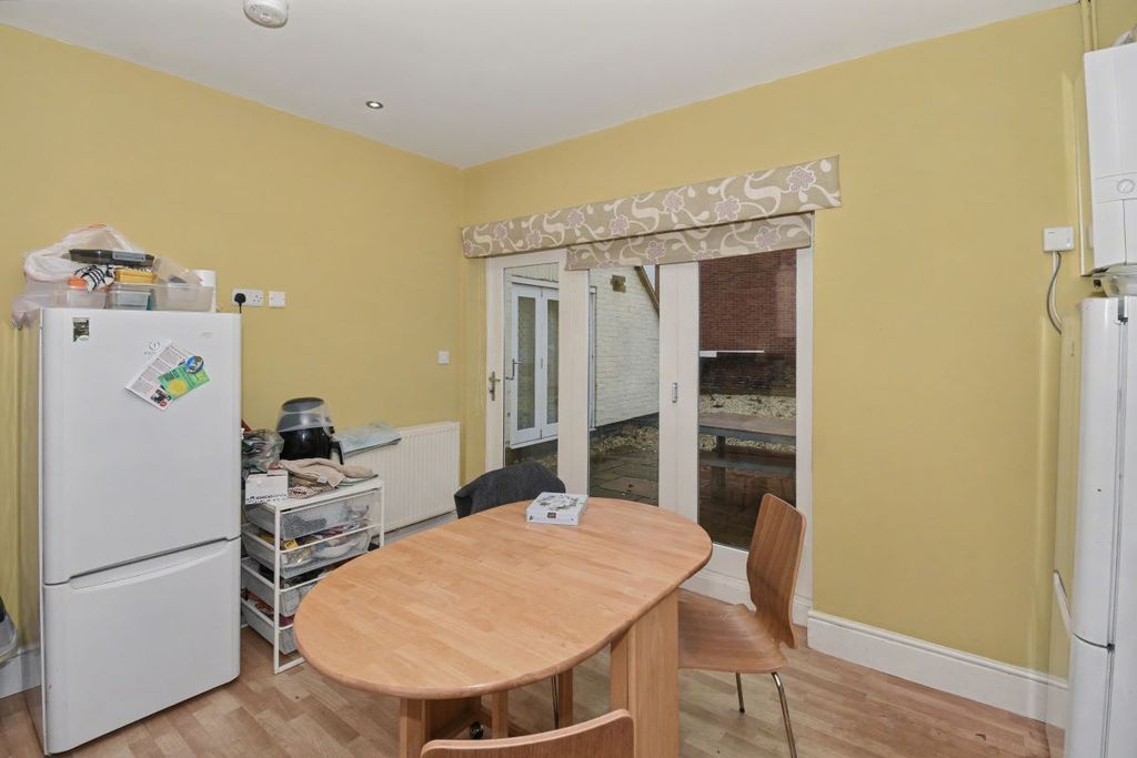 Property photo 2 of 17 2