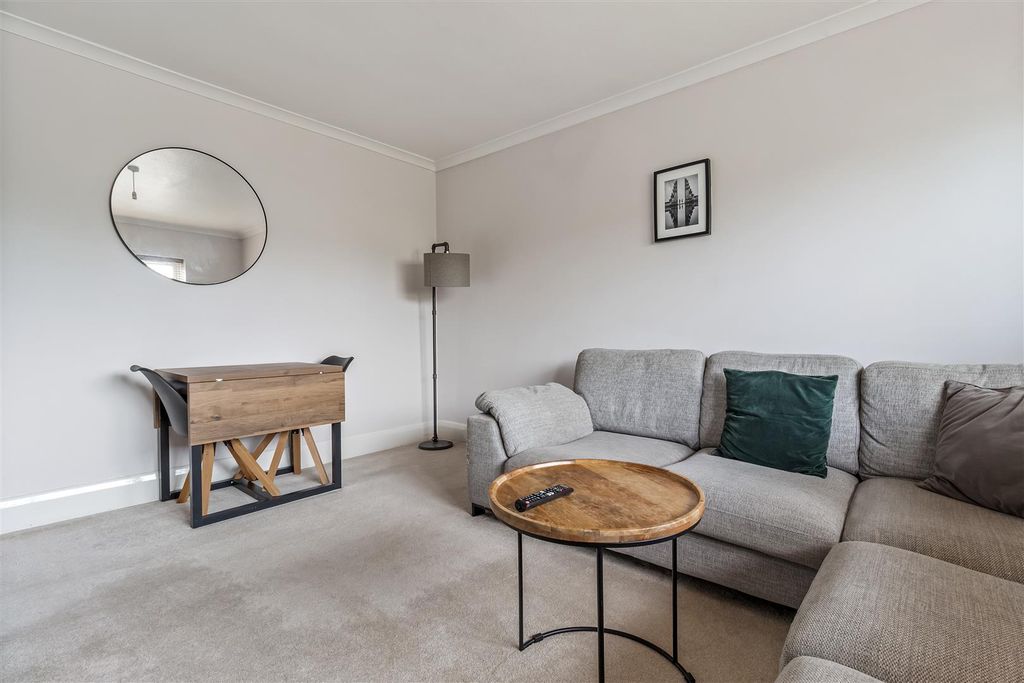 Property photo 3 of 12 3A Angus Road-006.Jpg