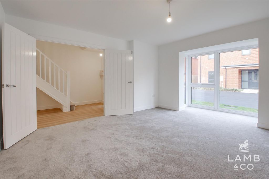 Property photo 3 of 20