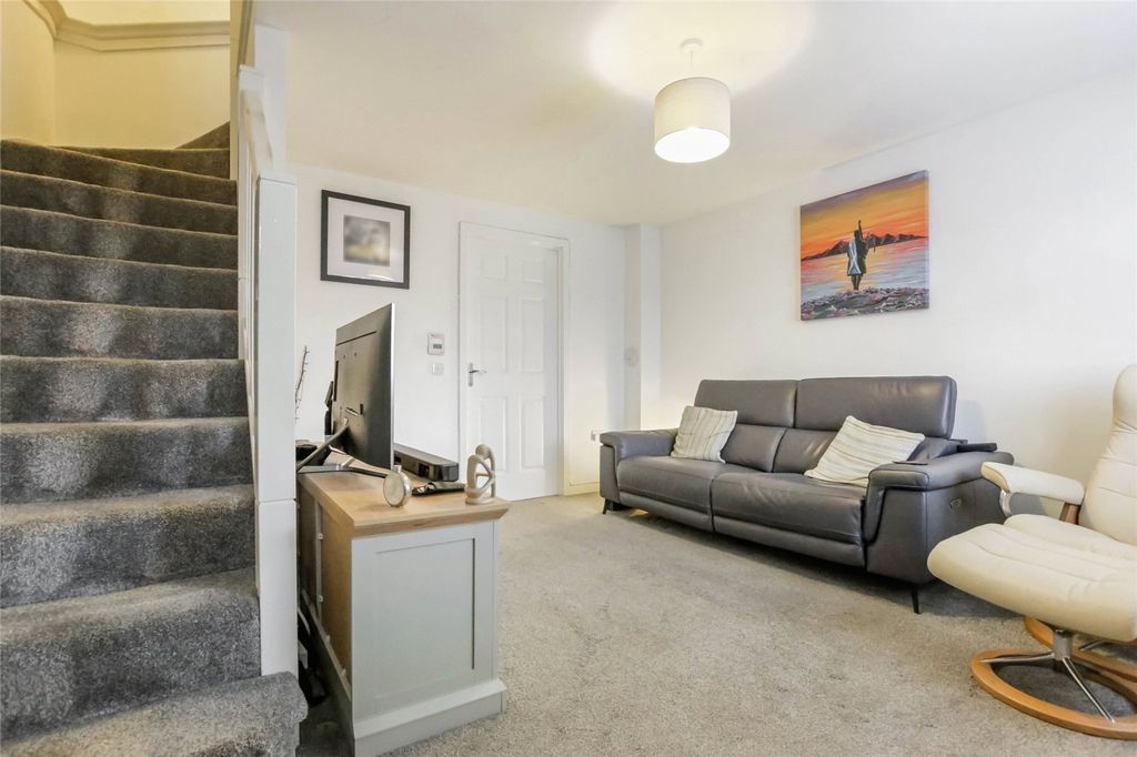 Property photo 2 of 18 Picture No. 05