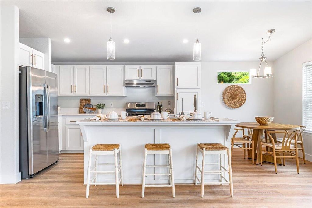 Property photo 3 of 10 <Alttext/>