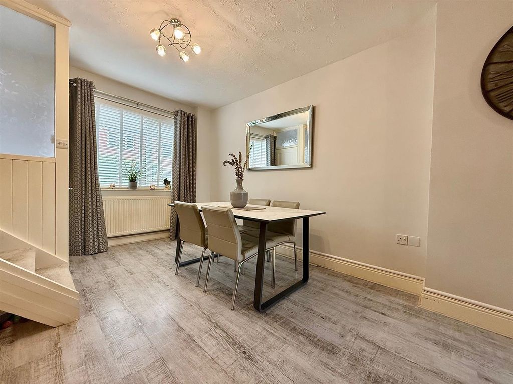 Property photo 3 of 15 Open Plan Lounge/Dining Room