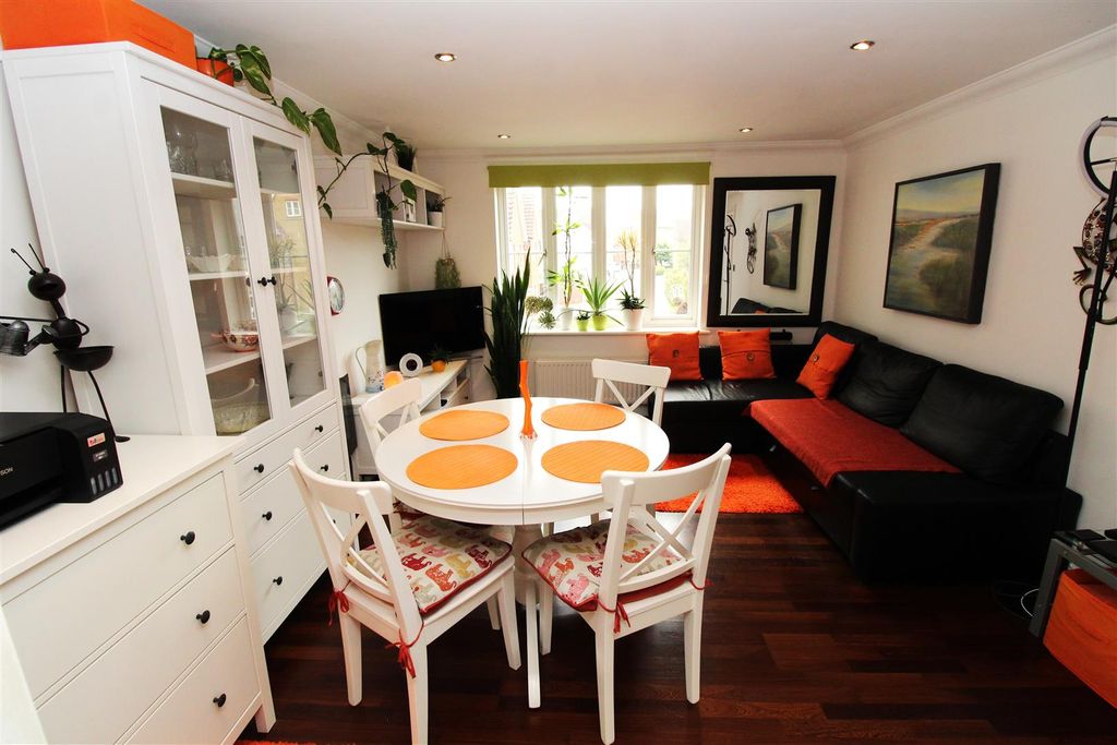 Property photo 2 of 12 Img_9978.Jpg