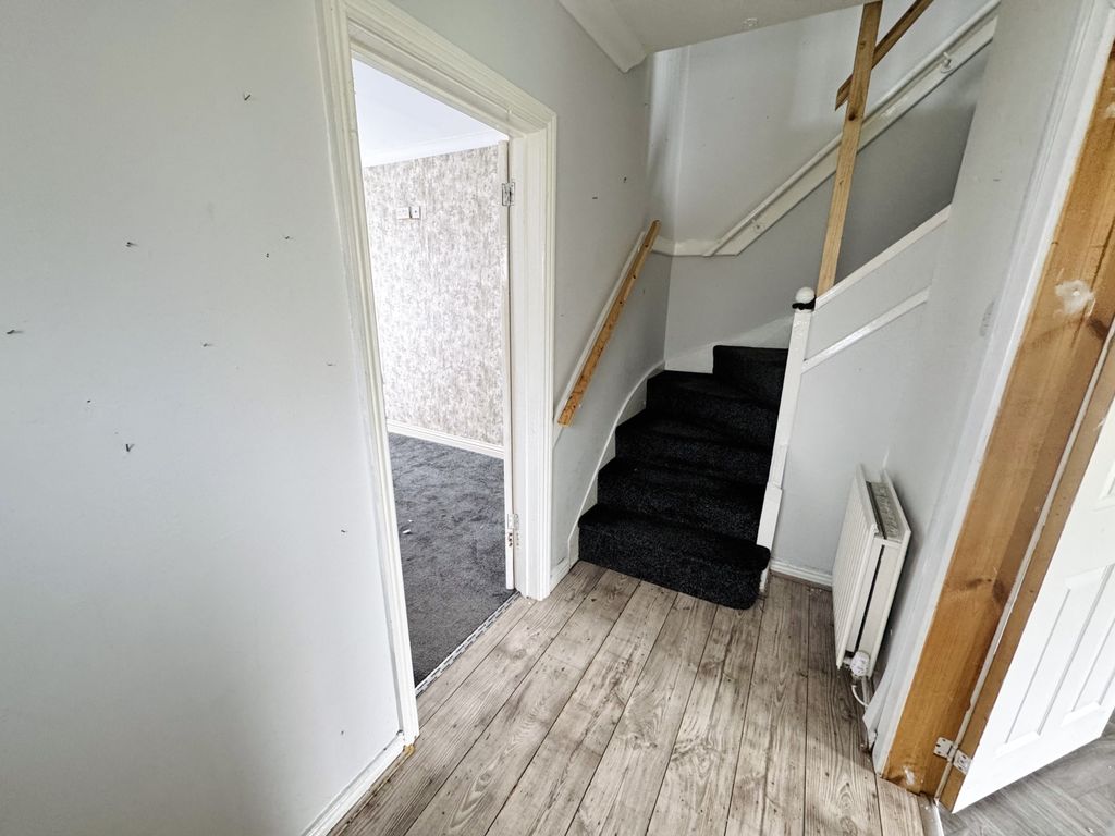Property photo 2 of 10 Img_5907