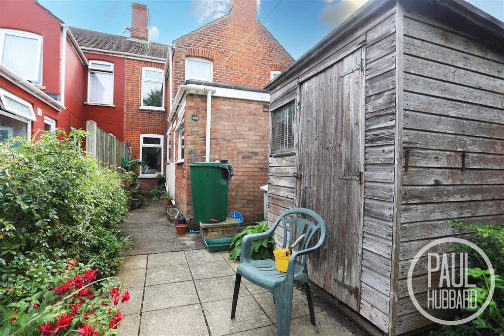 Property photo 2 of 13 Img_6627.Jpg