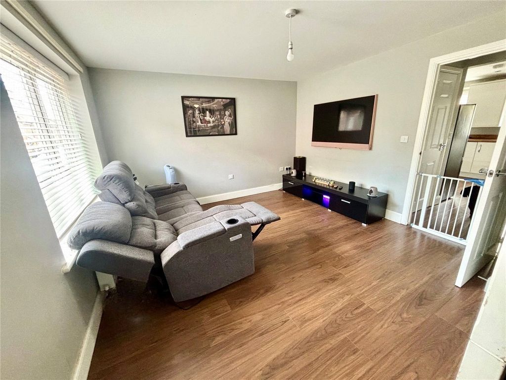 Property photo 2 of 11 Picture No. 06