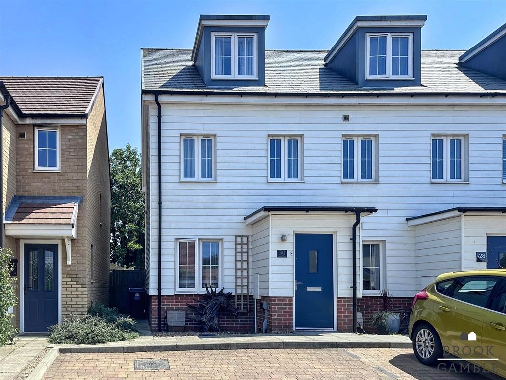 Property photo 1 of 17 01323 438506