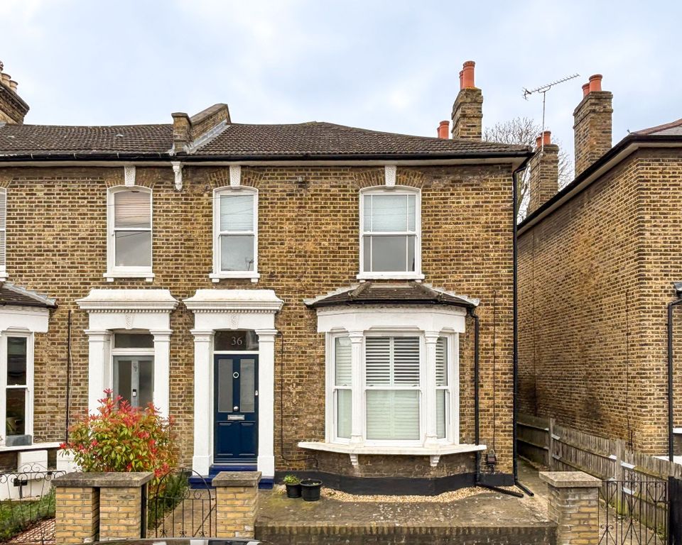 Property photo 1 of 9