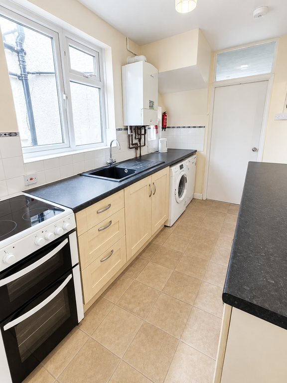 Property photo 3 of 9 Kitchen Marsh Lane - Angle 2
