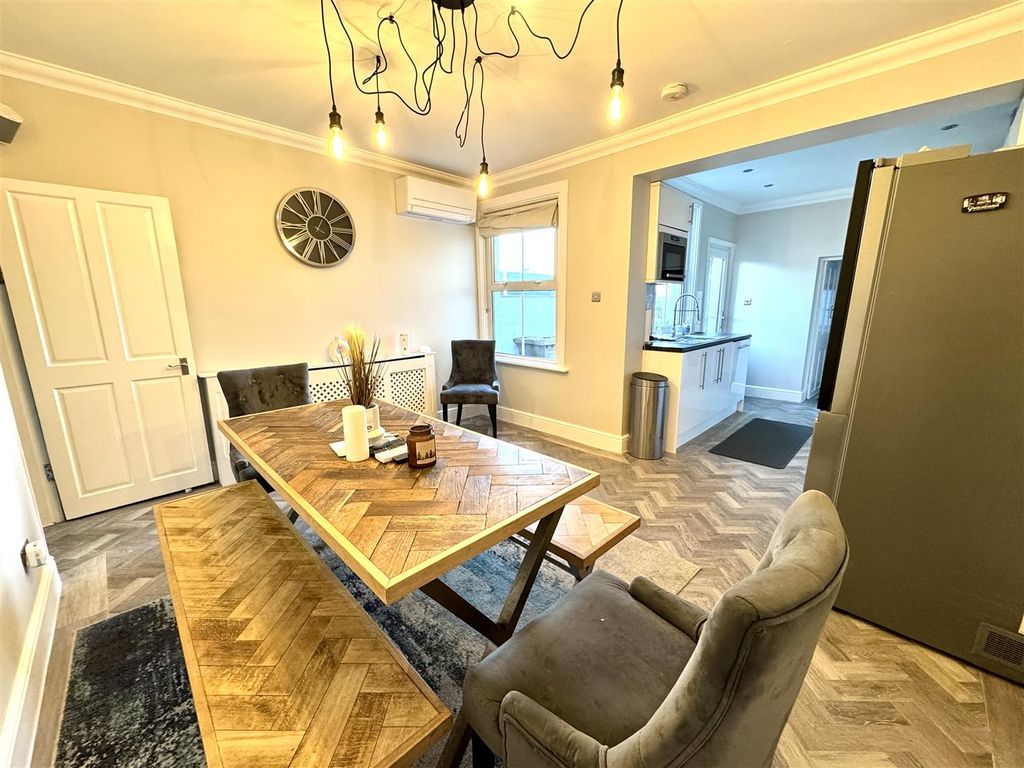 Property photo 3 of 17 Img_8360.Jpeg