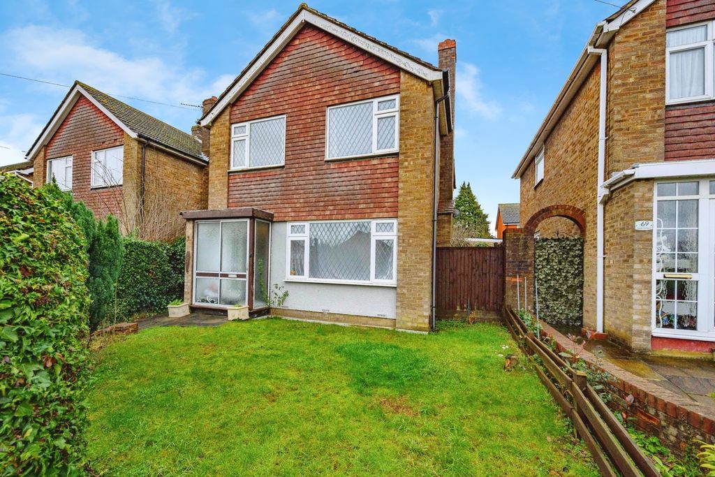 Property photo 1 of 18 Pbox-Img.Jpg