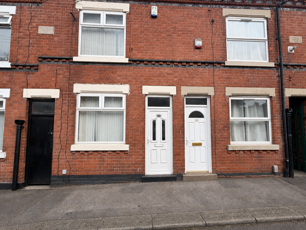 Property photo 1 of 2