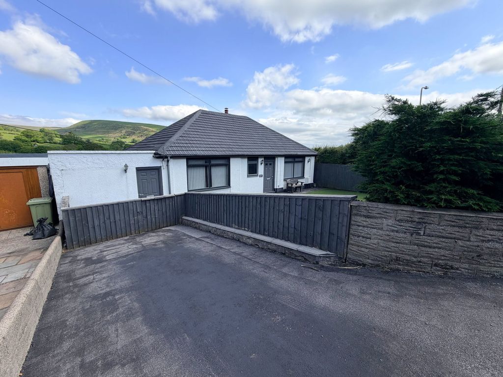 Property photo 1 of 35