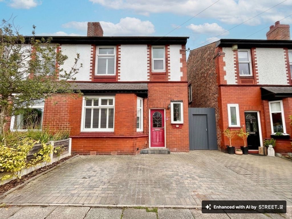 Property photo 1 of 22