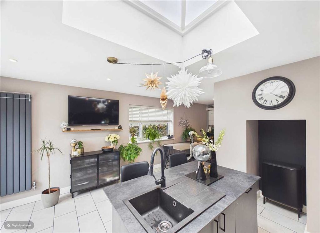 Additional image 10 of 2 bed semi-detached house for saleTrefin, Ffordd Penmynydd, Llanfairpwll LL61