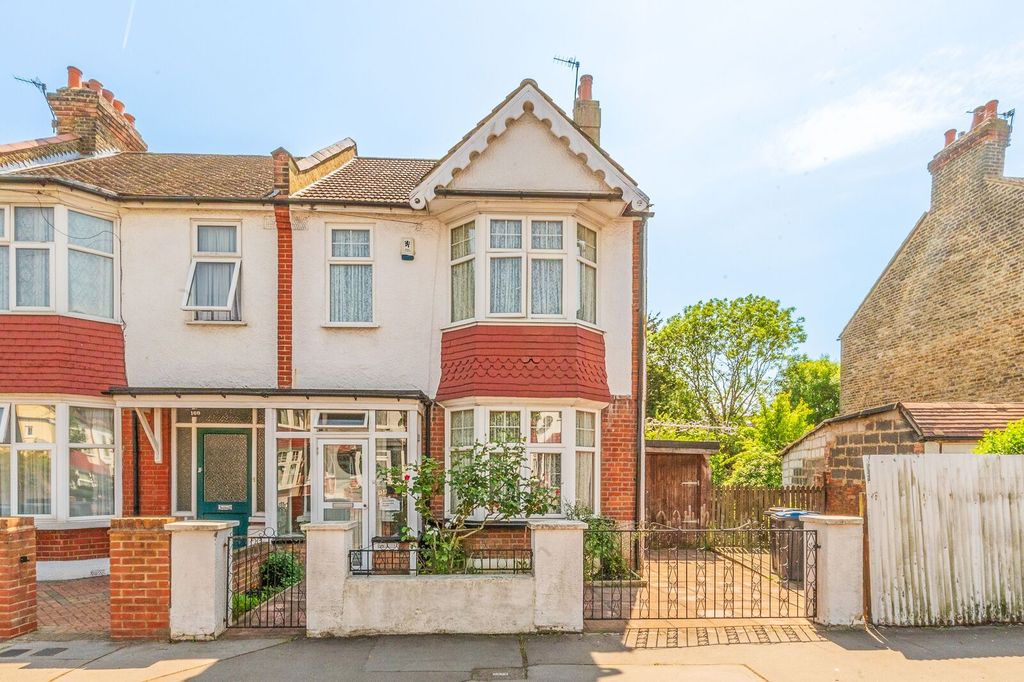 Property photo 1 of 15