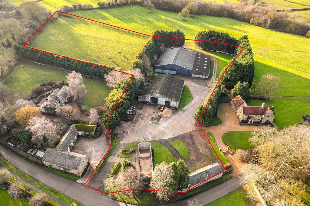 Property photo 2 of 13 Picture No. 20