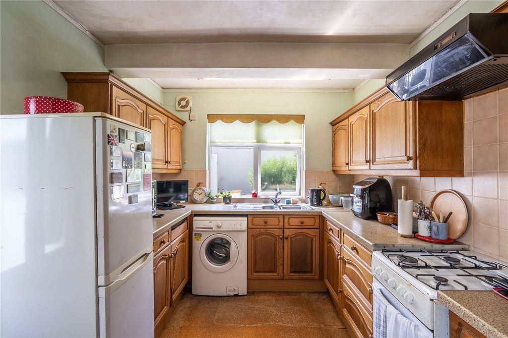 Property photo 3 of 16 Picture No. 06