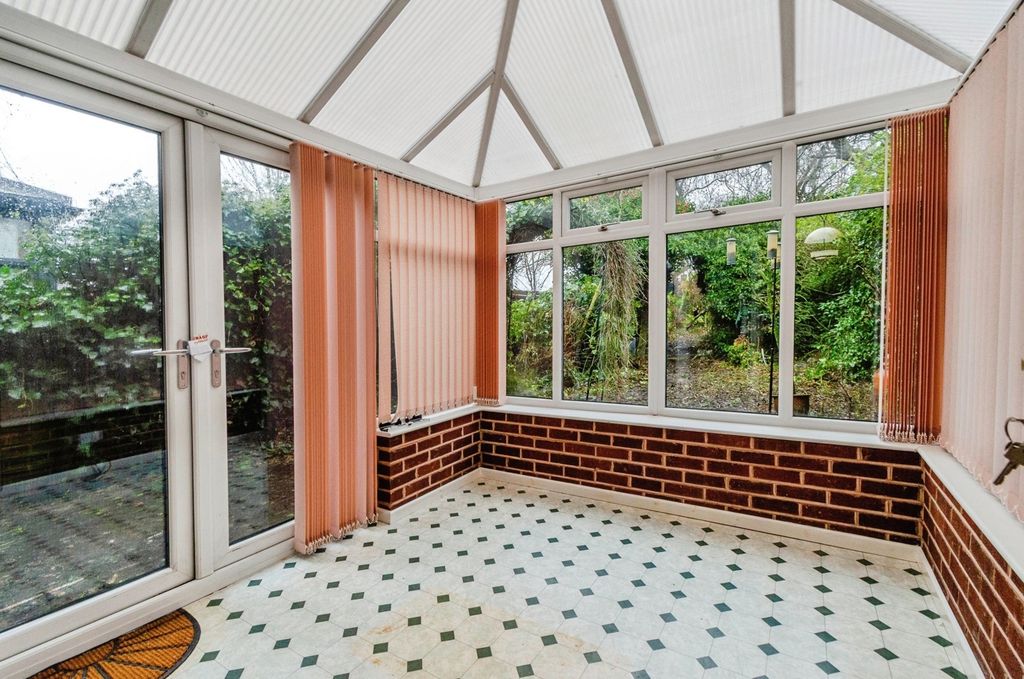 Property photo 2 of 14 Pbox-Img.Jpg