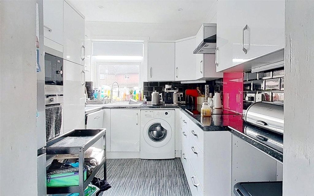 Property photo 3 of 10 Picture No. 03