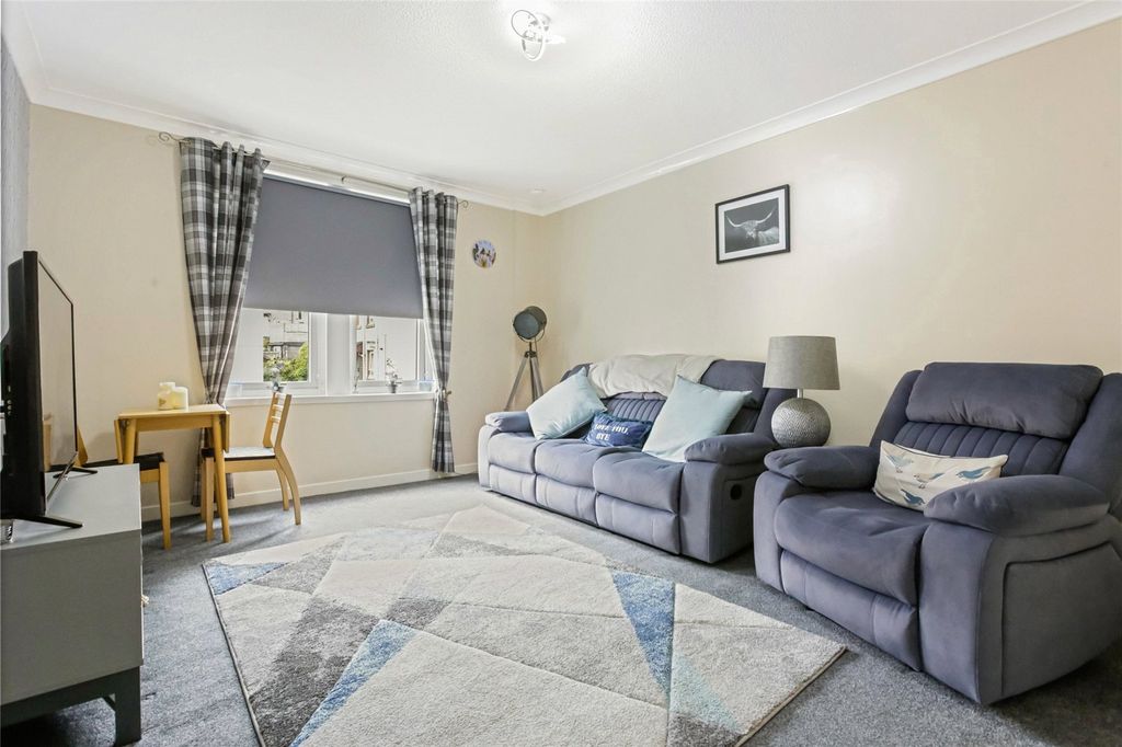 Property photo 3 of 21 Picture No. 05