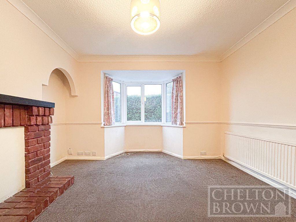 Property photo 2 of 33 Living Room