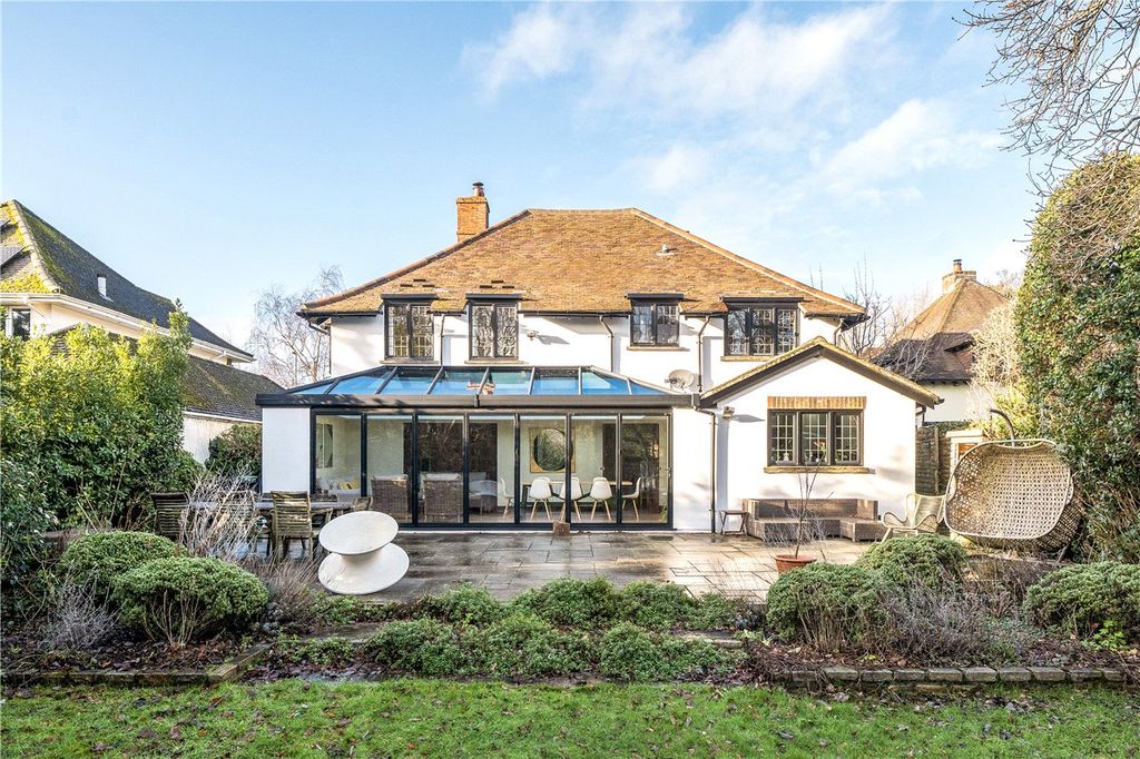 Property photo 1 of 46 Picture No. 26