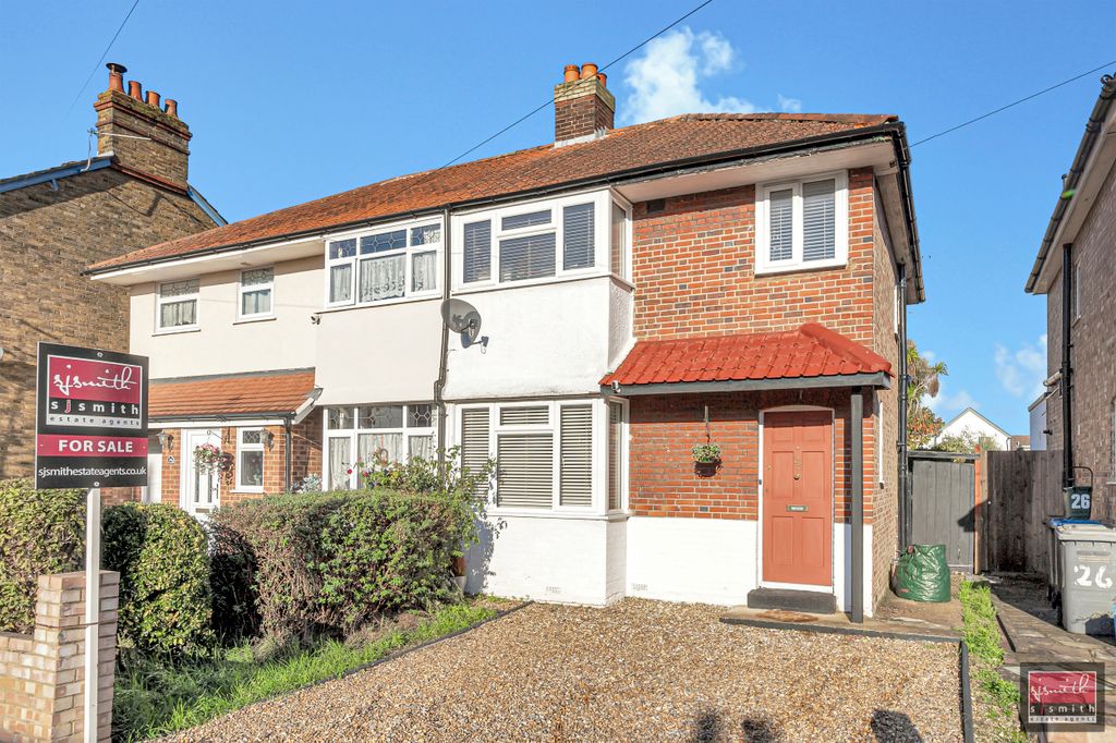 Property photo 1 of 13 Dsc00843