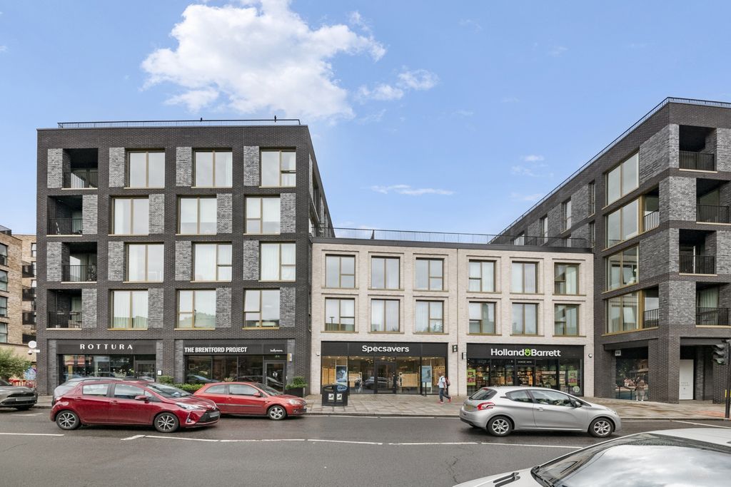 Property photo 1 of 18 Photo 24