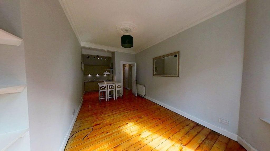 Property photo 3 of 8 Photo 3