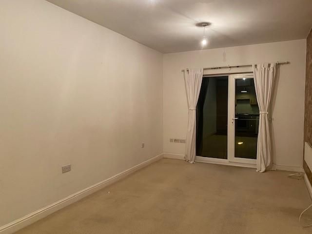 Property photo 3 of 7 Image