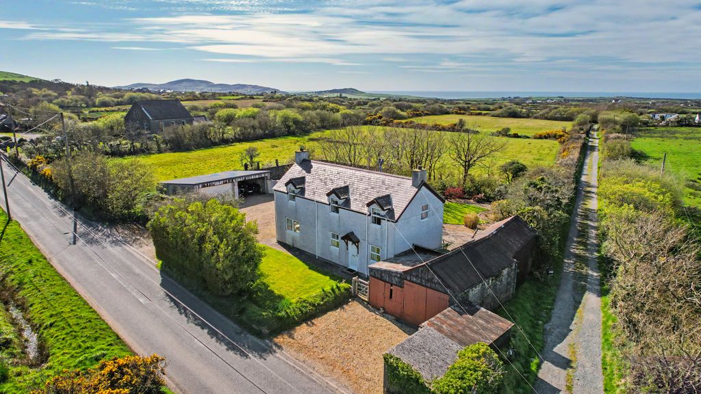 Property photo 1 of 25 Croeso i Hen Aelwyd