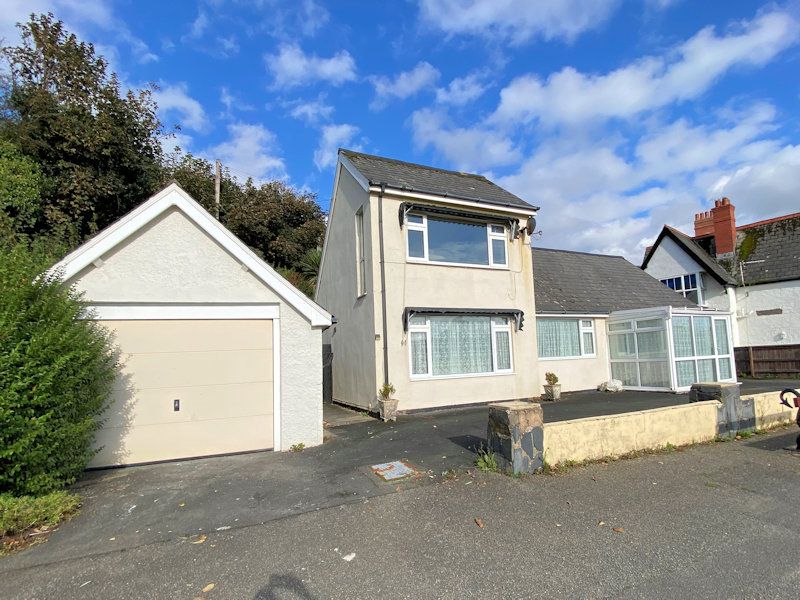 Property photo 2 of 41