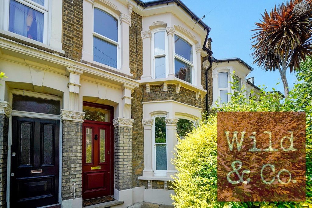 Property photo 1 of 34 Roding Road - 0Xjaqwkgy1Qkht6Tk6Ux.Jpg